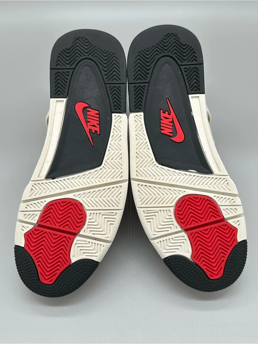 Jordan 4 ‘Flight Club’